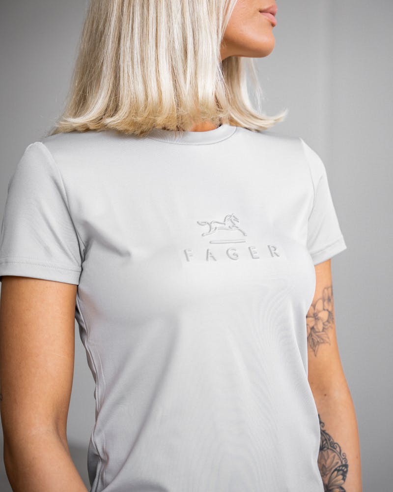Ida Kortärmad T-shirt Ljusgrå