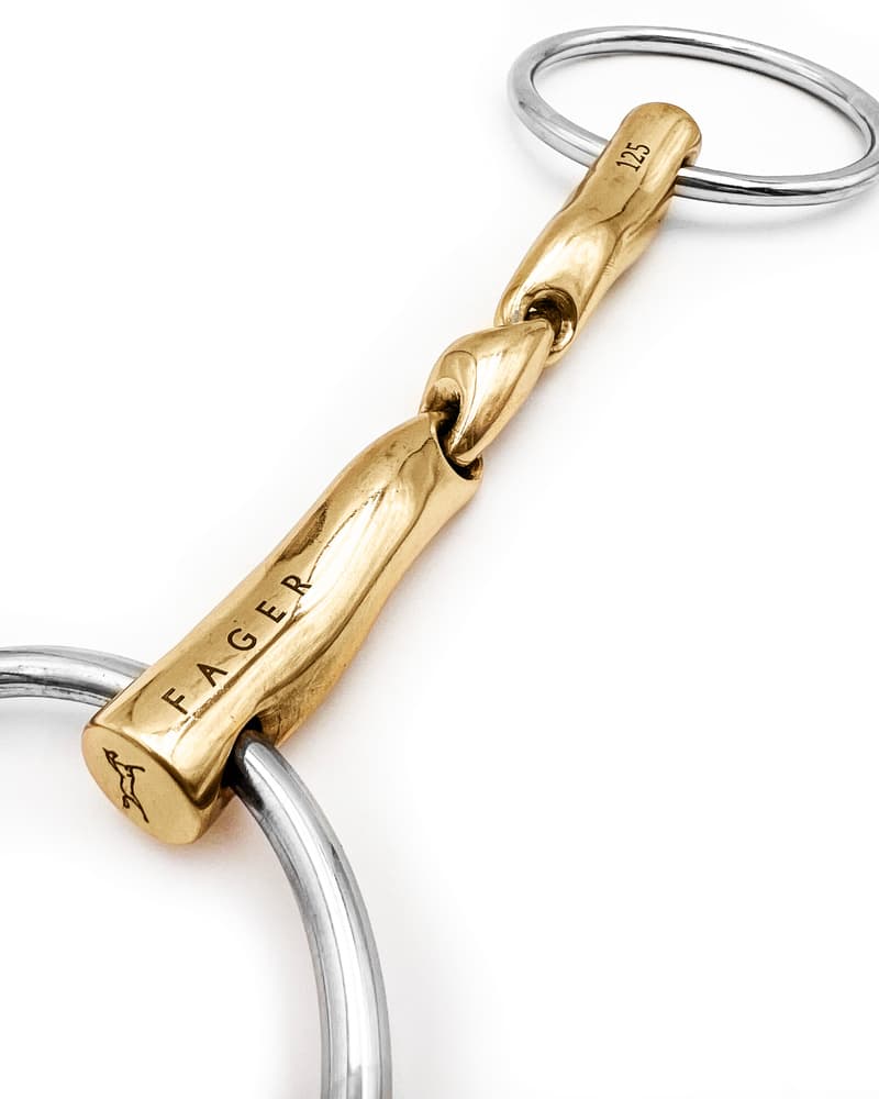 485_9ba46b102d-axell_closeup6114-full