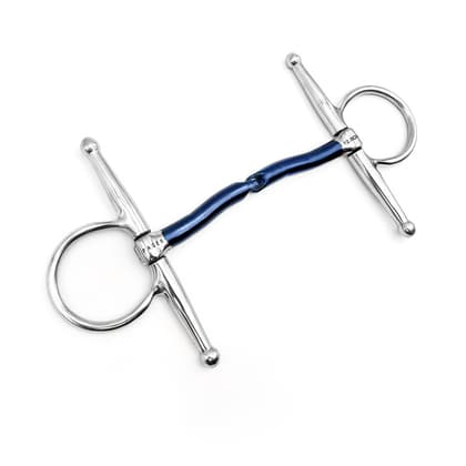 580_e0e861a9c9-gustavfc_angle-square