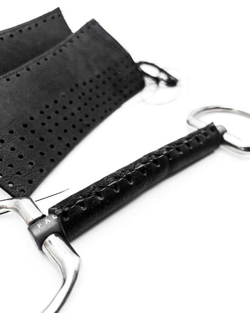 815_c6d39c6740-leathercover3-full